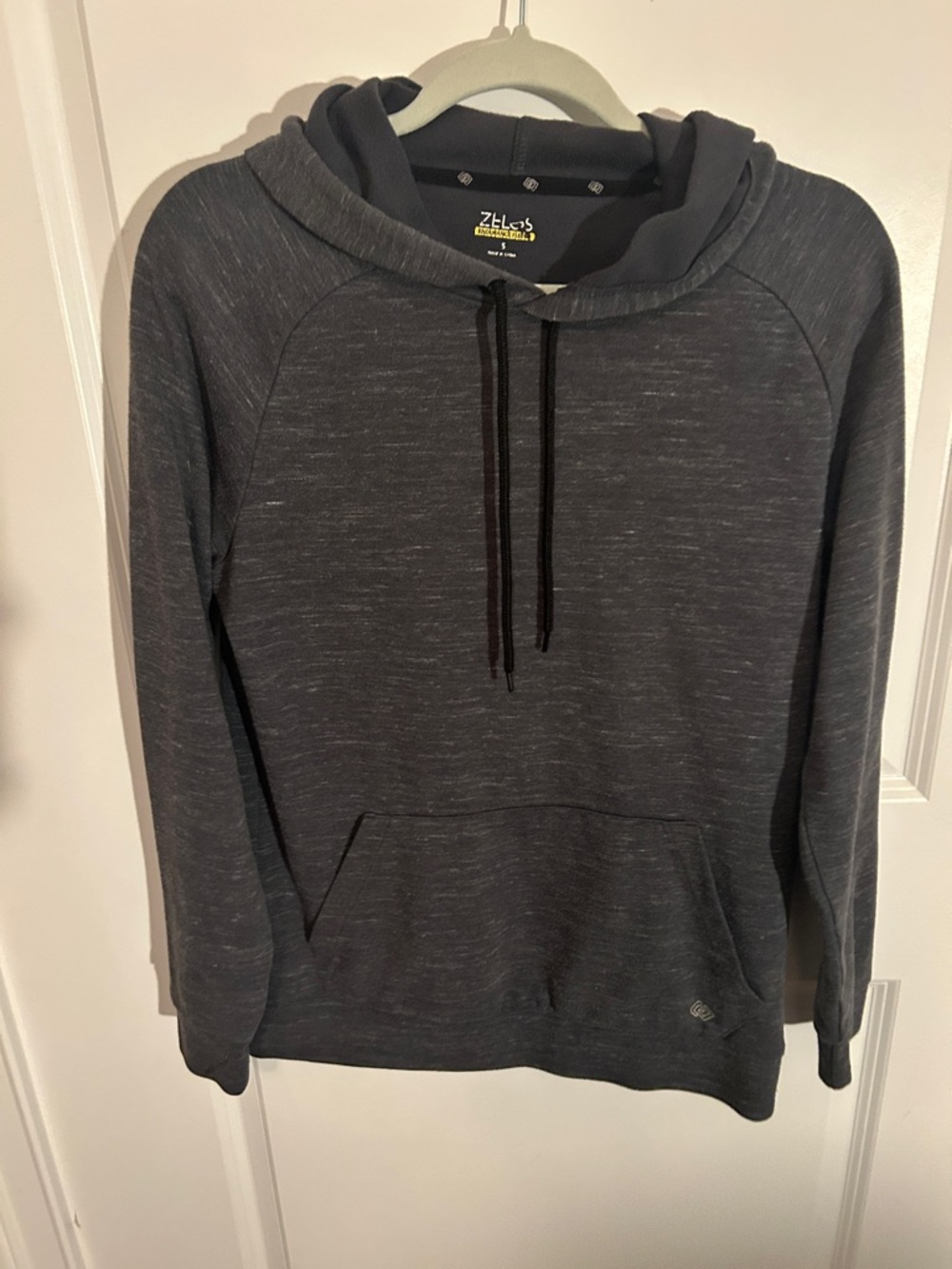 Zelos Hooded Pullover Sweatshirt - Charcoal Gray